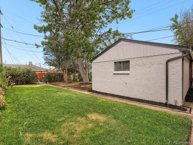 3699 Grape St, Denver, CO 80207