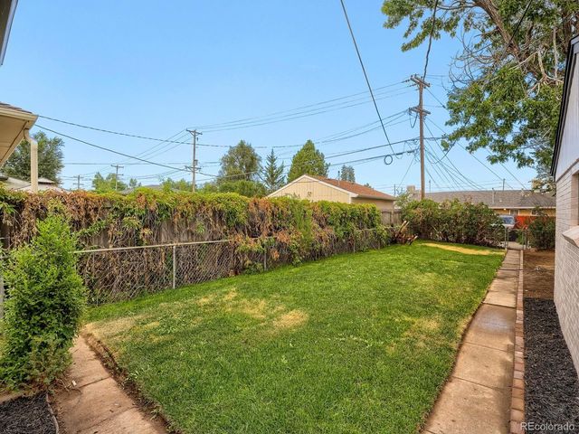 3699 Grape St, Denver, CO 80207