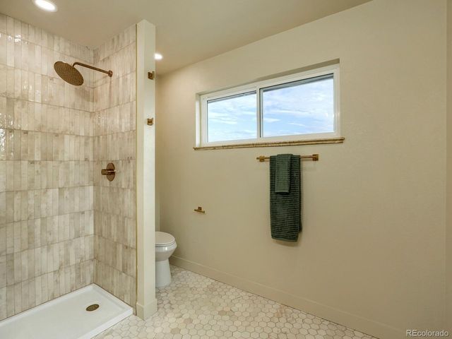 3699 Grape St, Denver, CO 80207