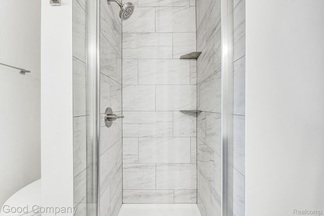 9526 Montgold Avenue, White Lake Charter Township, MI 48386