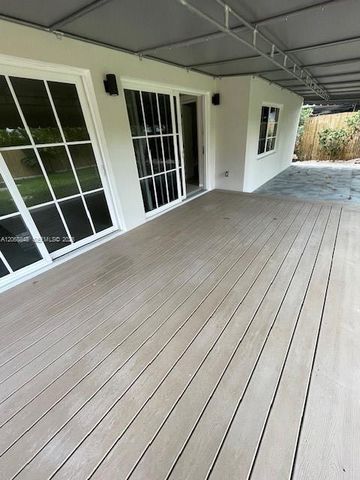 7820 Carlyle Avenue, Miami Beach, FL 33141