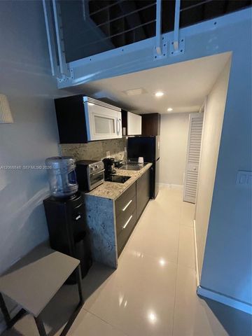 7820 Carlyle Avenue, Miami Beach, FL 33141