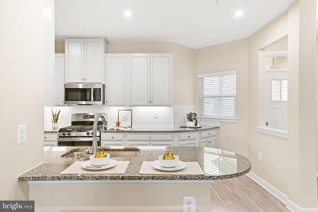 3225 THORNAPPLE DR, Frederick, MD 21704