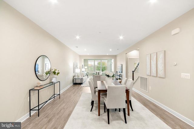 3225 THORNAPPLE DR, Frederick, MD 21704