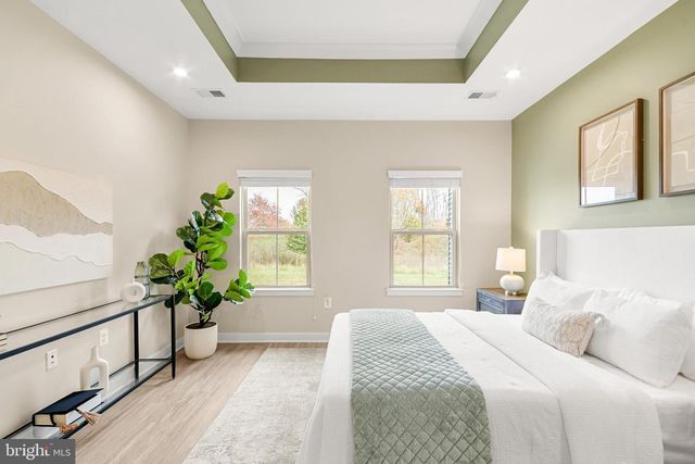 3225 THORNAPPLE DR, Frederick, MD 21704