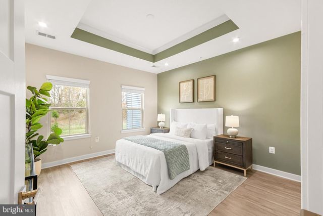 3225 THORNAPPLE DR, Frederick, MD 21704