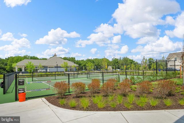 3225 THORNAPPLE DR, Frederick, MD 21704