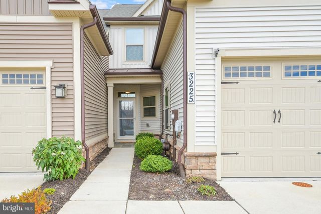 3225 THORNAPPLE DR, Frederick, MD 21704