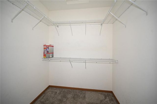 5005 University Avenue, St Joseph, MO 64503