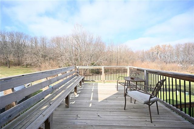 5005 University Avenue, St Joseph, MO 64503