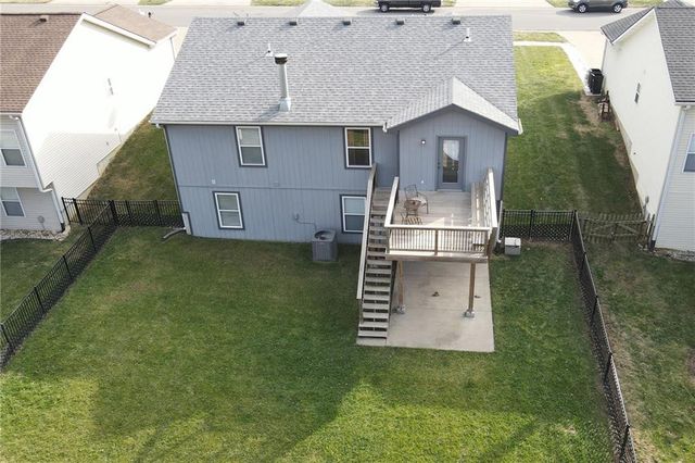 5005 University Avenue, St Joseph, MO 64503