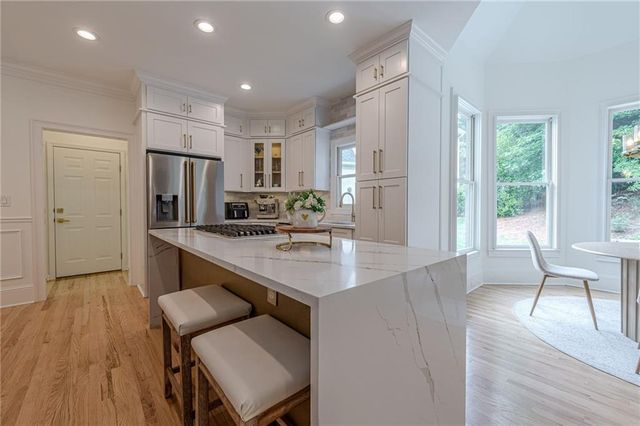 745 Combee Way, Roswell, GA 30076