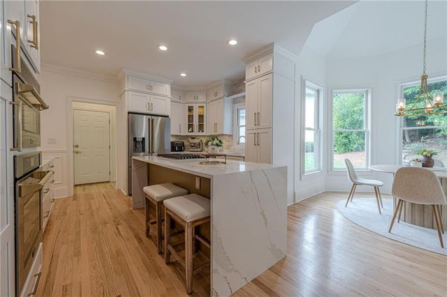 745 Combee Way, Roswell, GA 30076