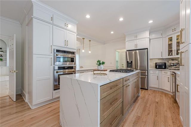 745 Combee Way, Roswell, GA 30076
