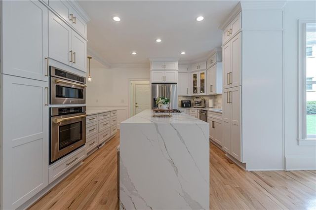 745 Combee Way, Roswell, GA 30076