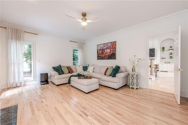 745 Combee Way, Roswell, GA 30076