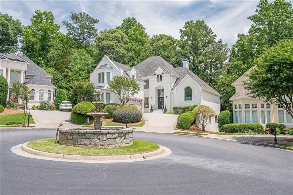 745 Combee Way, Roswell, GA 30076