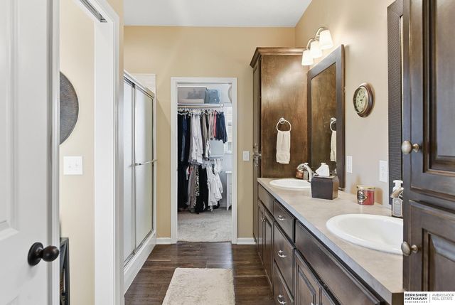 4413 S 193rd Street, Omaha, NE 68135