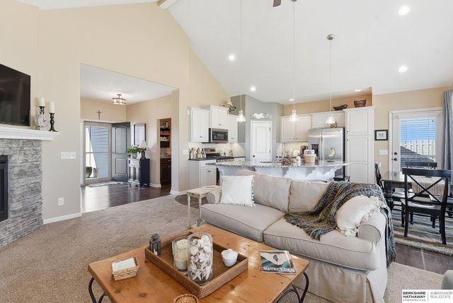 4413 S 193rd Street, Omaha, NE 68135