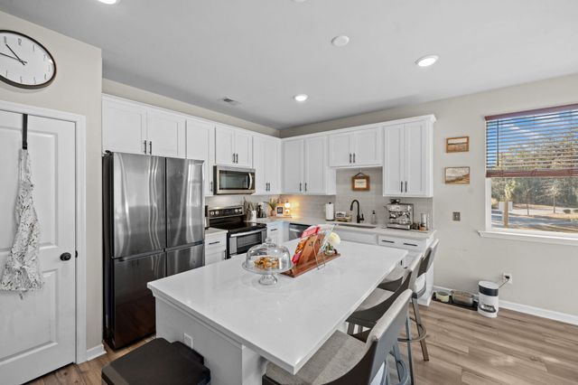 5333 Cardinal Crest, North Charleston, SC 29418