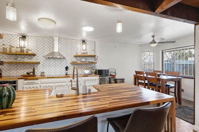 14205 Marquette Drive NE, Albuquerque, NM 87123