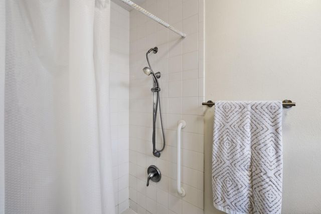 14205 Marquette Drive NE, Albuquerque, NM 87123