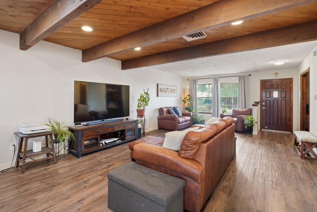 14205 Marquette Drive NE, Albuquerque, NM 87123