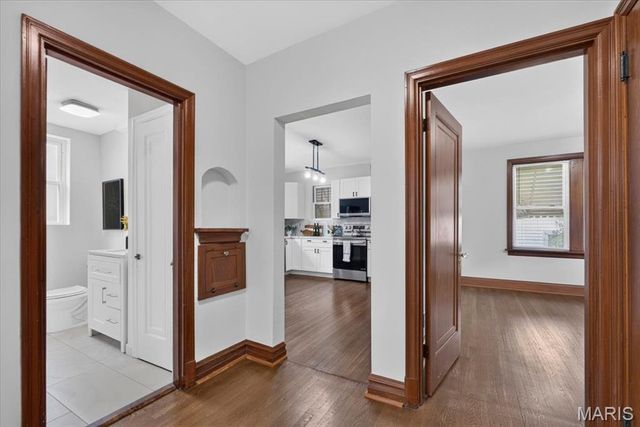 5410 Tholozan Avenue, St Louis, MO 63109