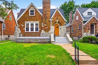 5410 Tholozan Avenue, St Louis, MO 63109