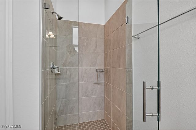 2130 Hamlin ST, Naples, FL 34120