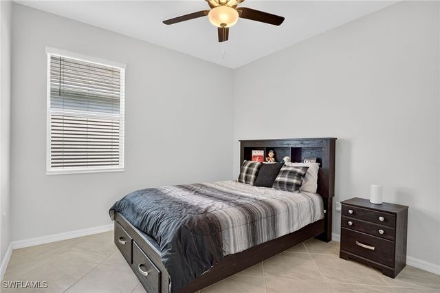 2130 Hamlin ST, Naples, FL 34120