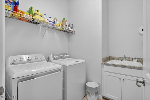 2130 Hamlin ST, Naples, FL 34120