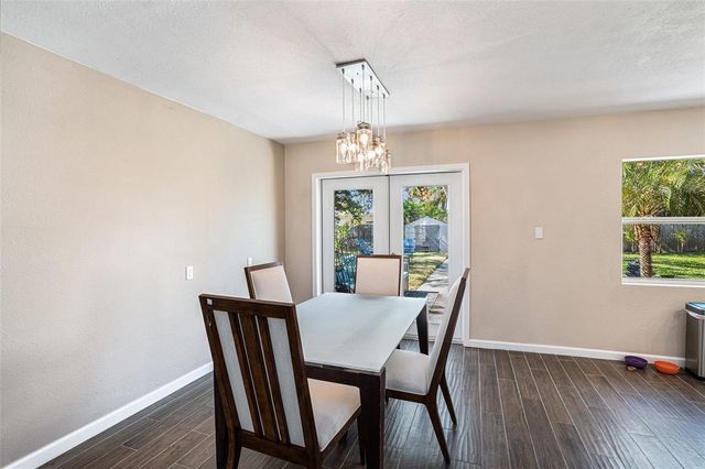 705 BAYSHORE DRIVE, Tarpon Springs, FL 34689