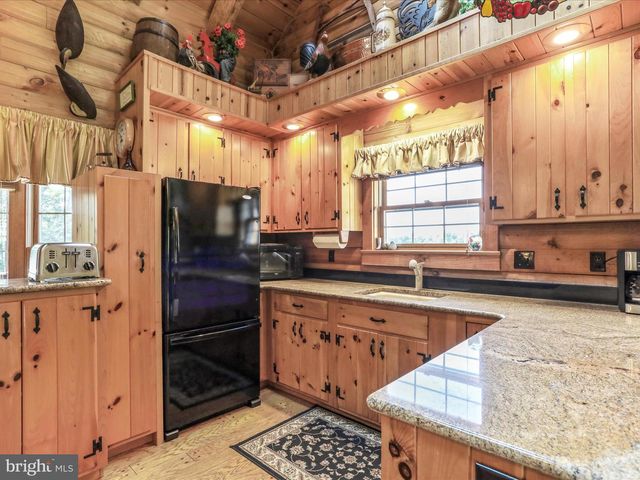 14122 MERCERSBURG RD, Clear Spring, MD 21722