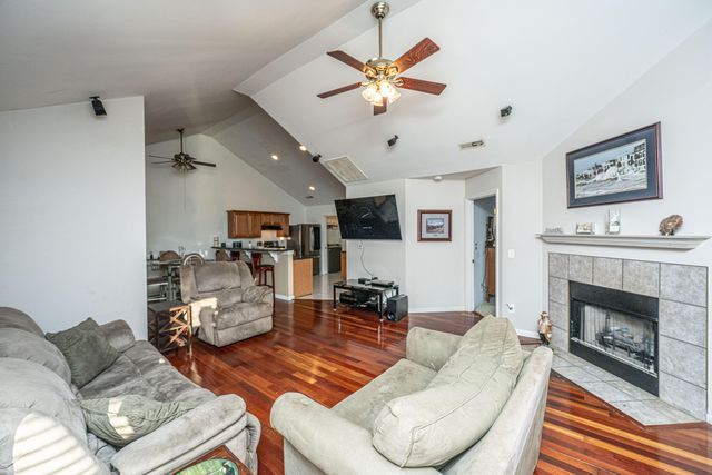 120 Ashley Villa Circle A, Charleston, SC 29414