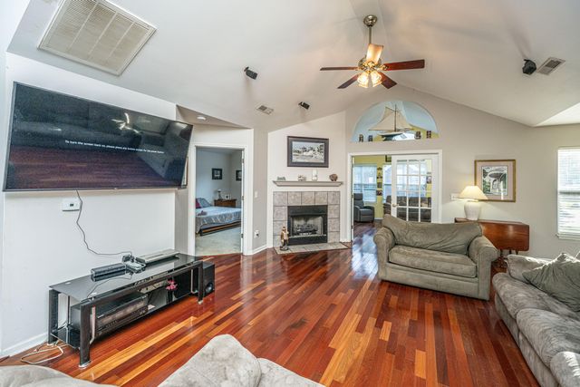 120 Ashley Villa Circle A, Charleston, SC 29414