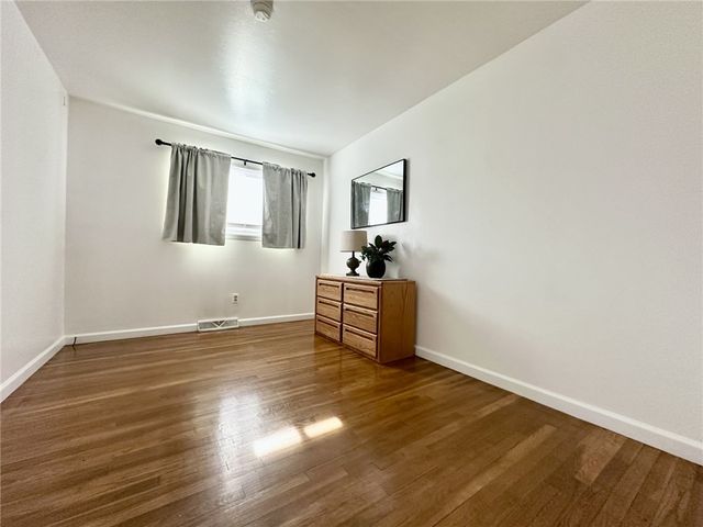 31 Beecher Ct, Allegheny Twp, PA 15656