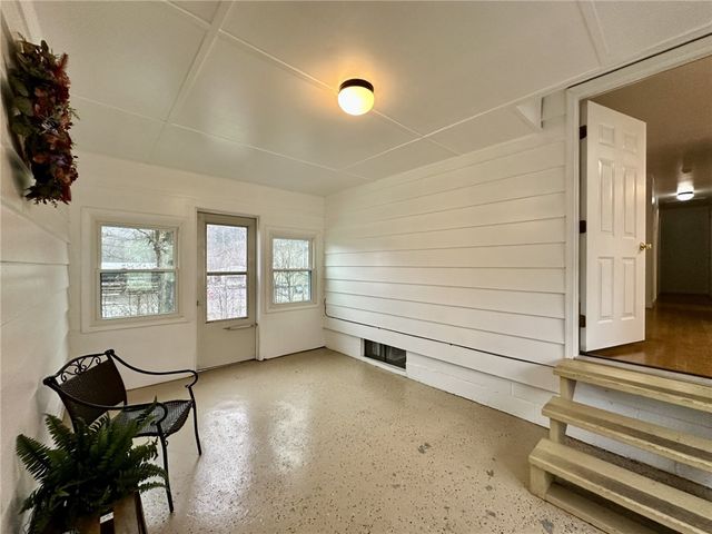 31 Beecher Ct, Allegheny Twp, PA 15656