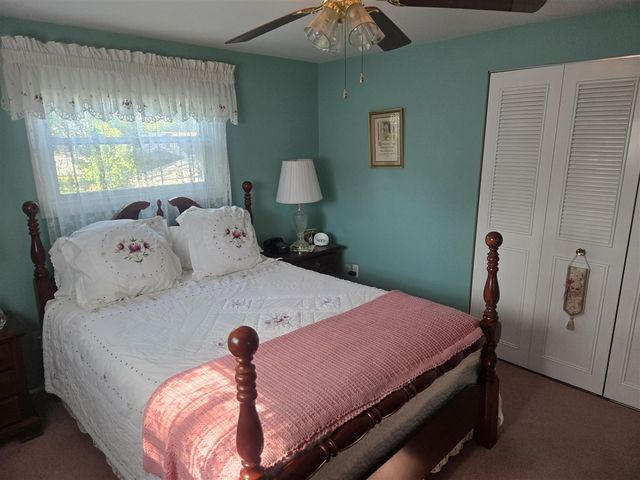 120 E Houstonia Avenue, Royal Oak, MI 48073