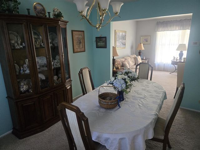 120 E Houstonia Avenue, Royal Oak, MI 48073