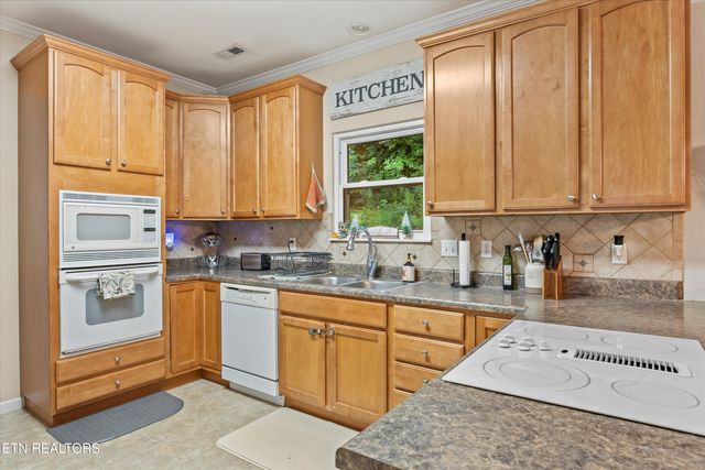 3143 Gose Cove Lane, Knoxville, TN 37931