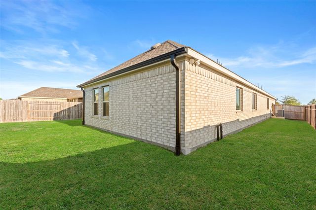 4901 Finns Landing Street, League City, TX 77573