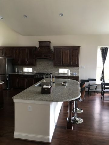 7613 Choctaw Lane, Mckinney, TX 75070