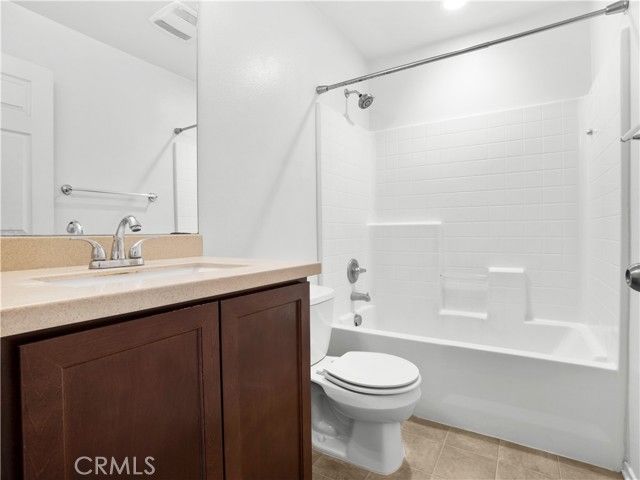 1377 Sunset B, Beaumont, CA 92223