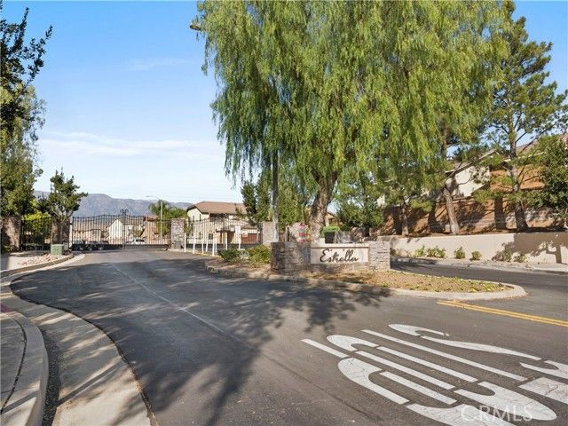 1377 Sunset B, Beaumont, CA 92223