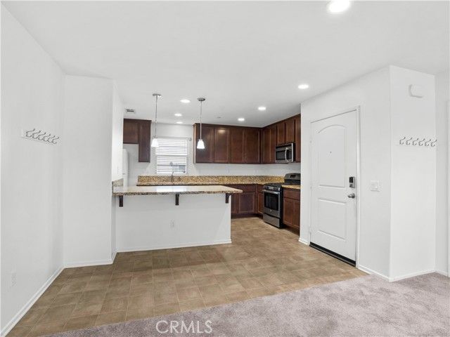 1377 Sunset B, Beaumont, CA 92223