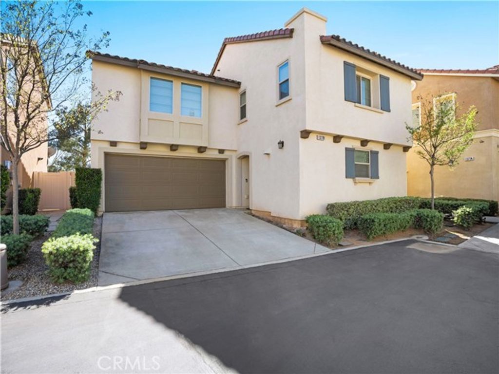 1377 Sunset B, Beaumont, CA 92223