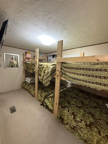 1281 NE Lawrence Smith Road, Hayesville, NC 28904