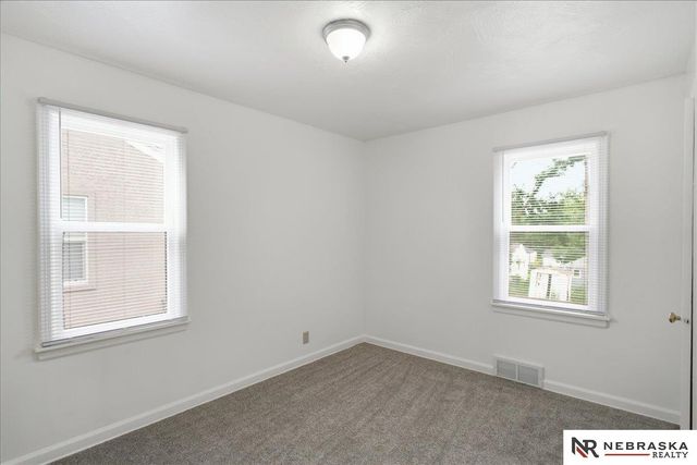 3356 N 36 Avenue, Omaha, NE 68111