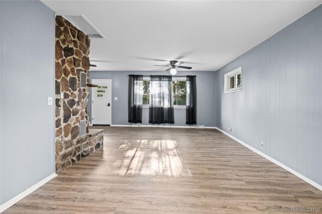 6220 Wertz, Springfield Charter Township, MI 48350